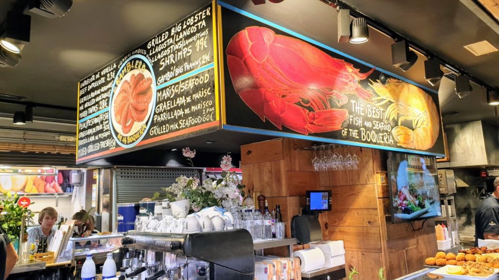 Barcelona La Boqueria piac ételstand