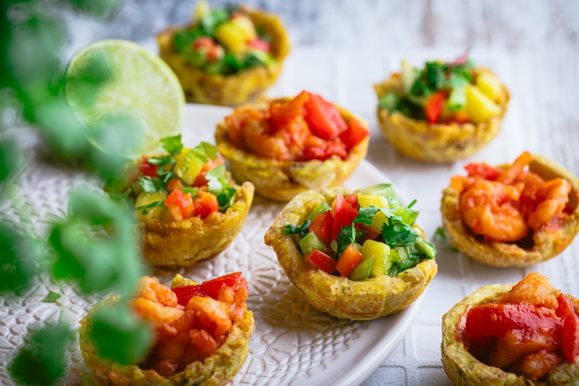 Chef Nacho Konyhája: Garnélarák banánkosárkában