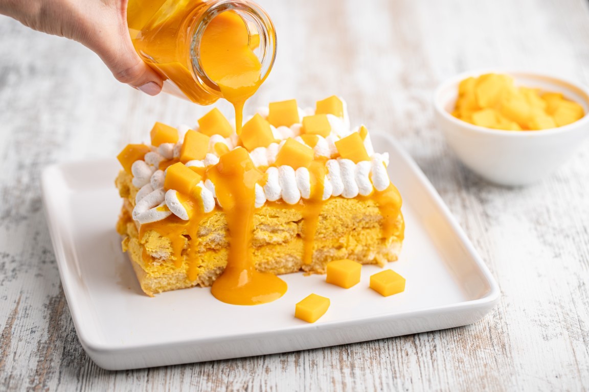 Tiramisu mangóval sütés nélküli desszert