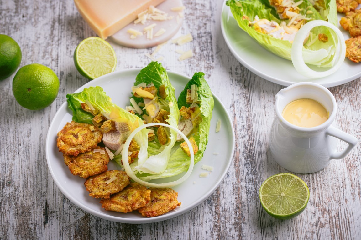 Cézár saláta tostones
